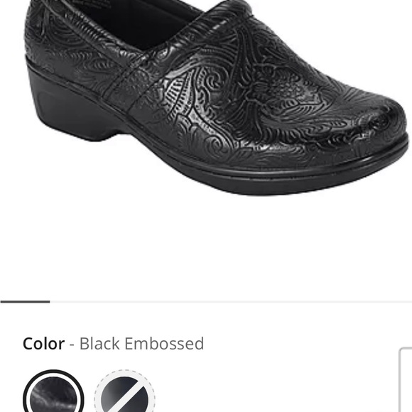 Yuu Shoes Yuu Womens Shoes Size 8 2 Medium Poshmark